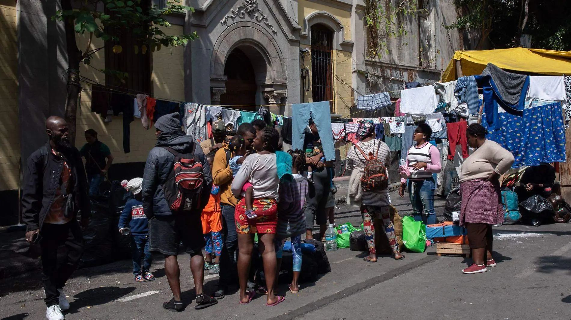 932021_Migrantes Plaza Giordano Bruno-2_web